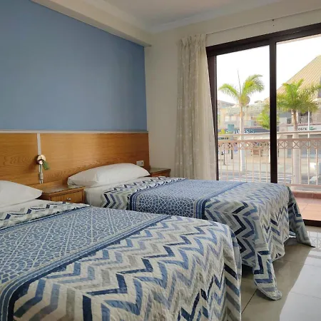 شقة Comfortable Apartment A Few Meters From The Beach. *