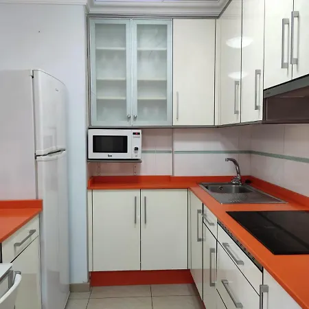 Comfortable Apartment A Few Meters From The Beach. شقة أرونا