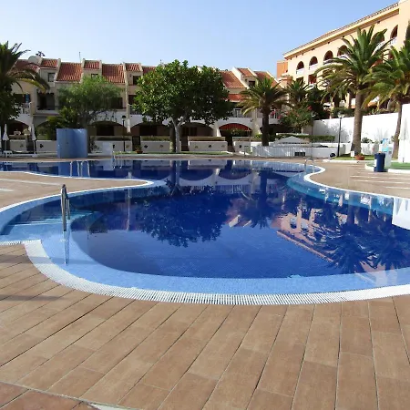 شقة Comfortable Apartment A Few Meters From The Beach.